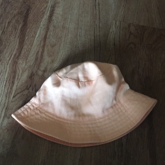 Orange bucket hat - Picture 2 of 3